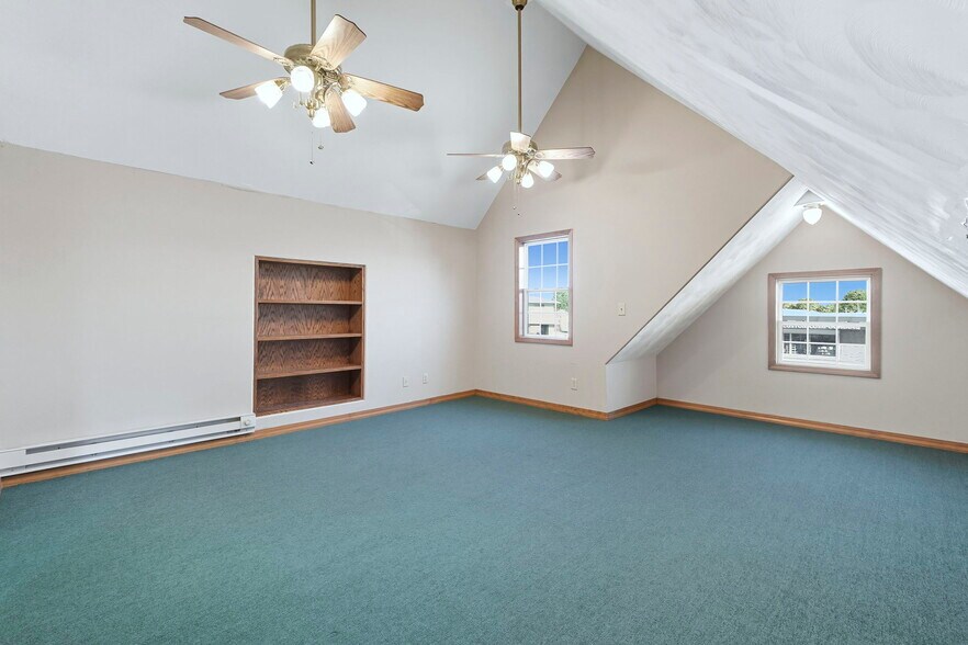 1804 E Center St, Warsaw, IN for sale - Building Photo - Image 2 of 38