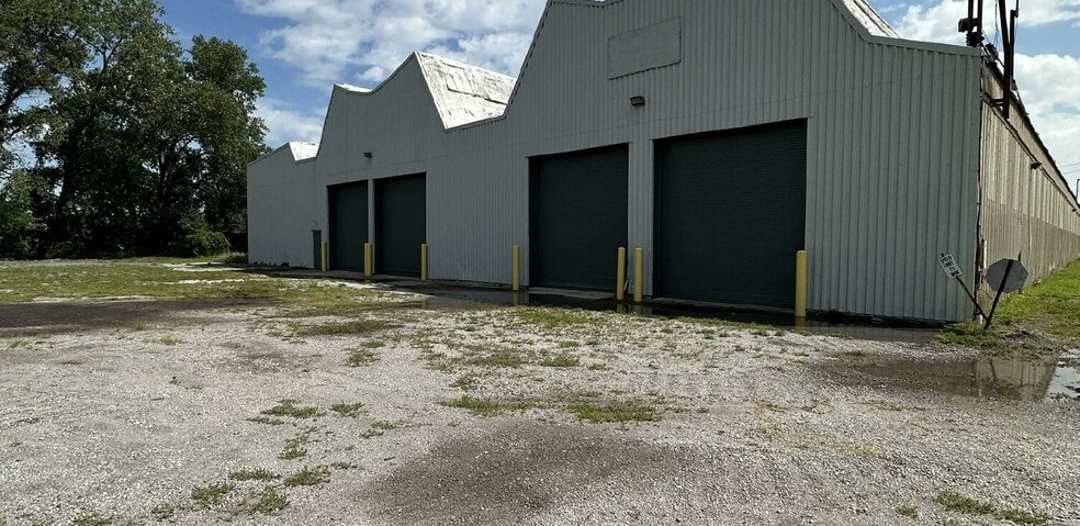 4505 Euclid Ave, East Chicago, IN for lease - Building Photo - Image 2 of 2