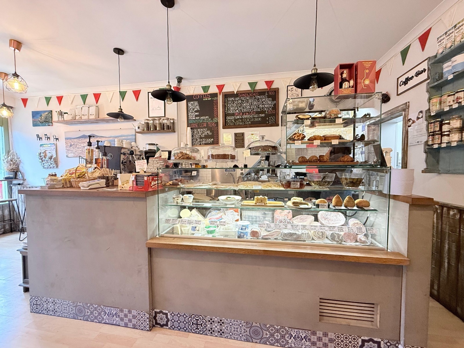 99 Northfield Ave, London for sale Building Photo- Image 1 of 1