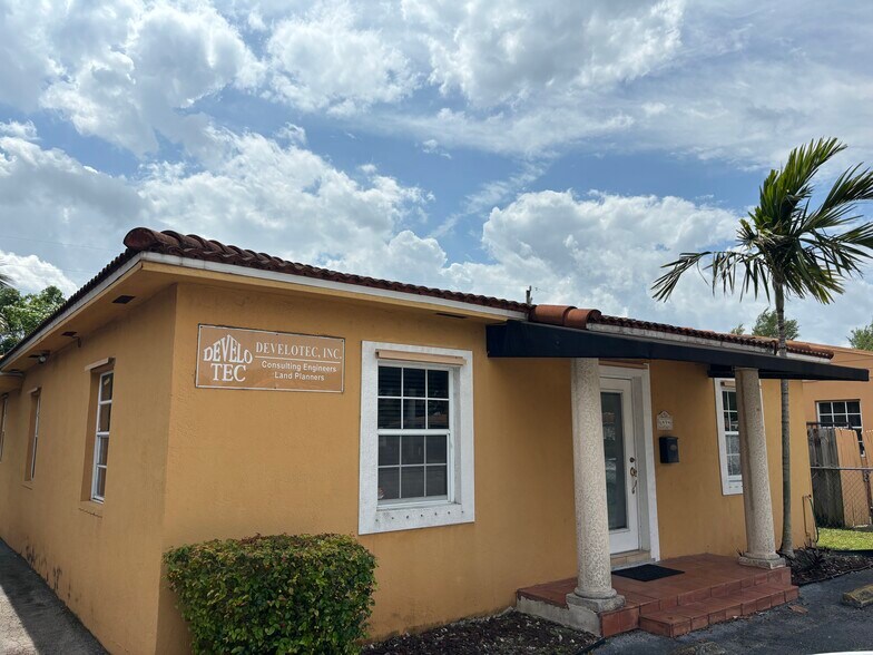 6494 SW 24th St, Miami, FL for sale - Primary Photo - Image 1 of 1