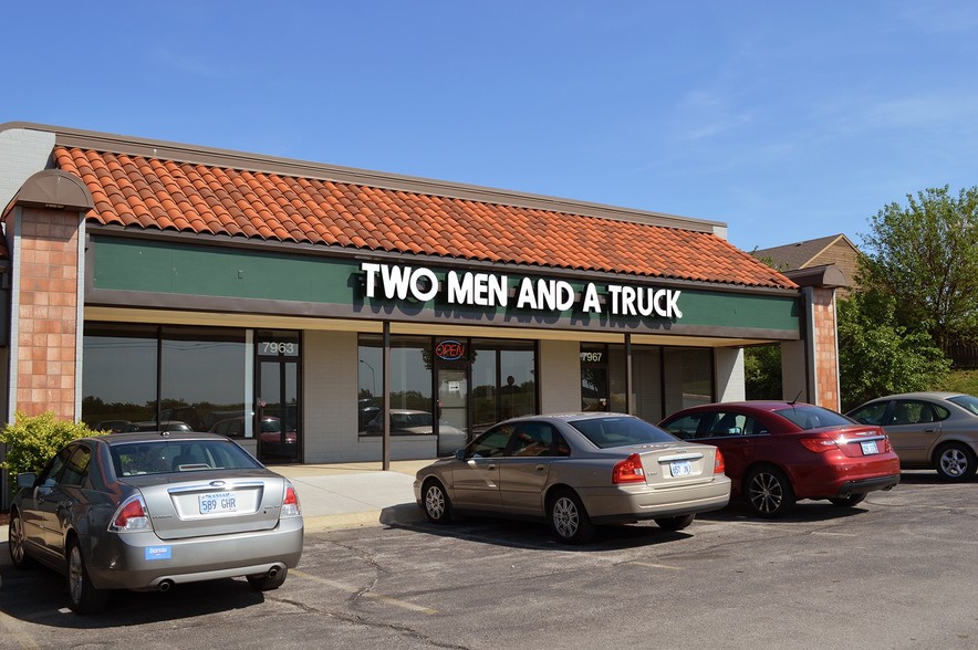 7931-7967 E Frontage Rd, Overland Park, KS for lease - Building Photo - Image 3 of 10