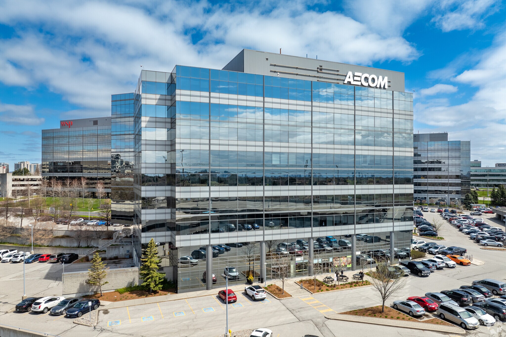 105 Commerce Valley Dr W, Markham, ON for sale Primary Photo- Image 1 of 1