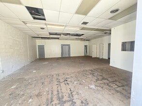 224-228 Gadsden Hwy, Birmingham, AL for lease Interior Photo- Image 1 of 1
