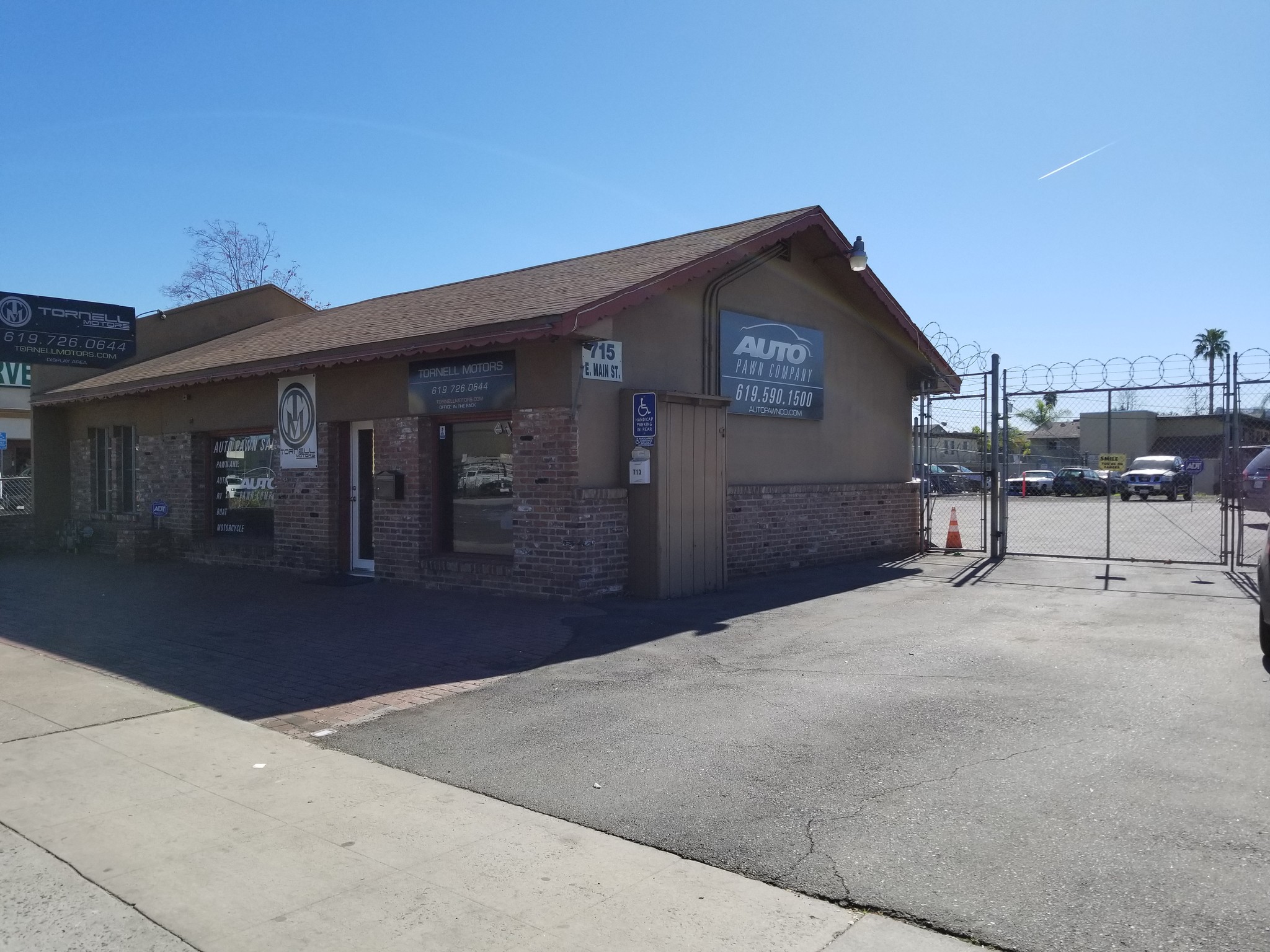 713-715 E Main St, El Cajon, CA for sale Primary Photo- Image 1 of 1