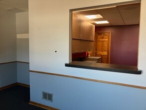 1305 Chestnut St, West Bend, WI for lease Building Photo- Image 2 of 13