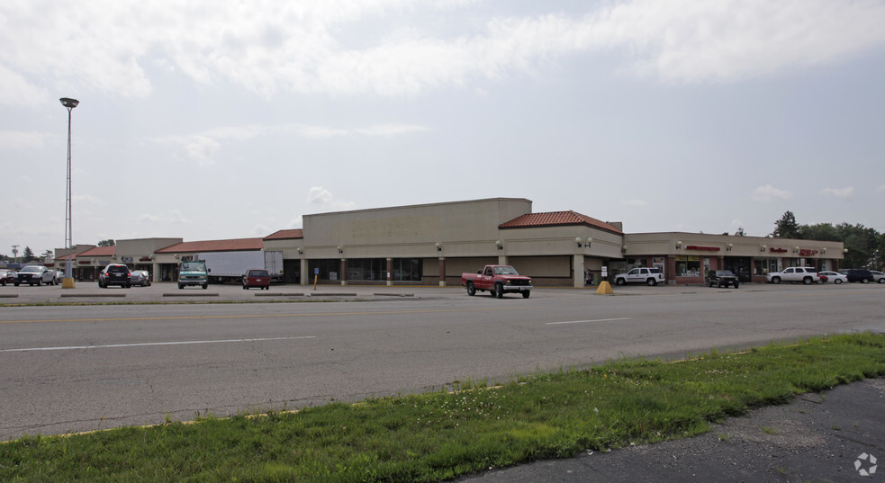 1430-1490 W Main St, Troy, OH for lease - Building Photo - Image 2 of 8