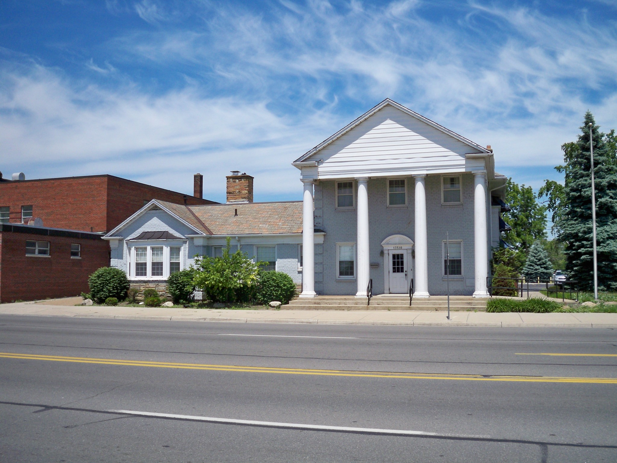 13510 W Warren Ave, Dearborn, MI for lease Building Photo- Image 1 of 2