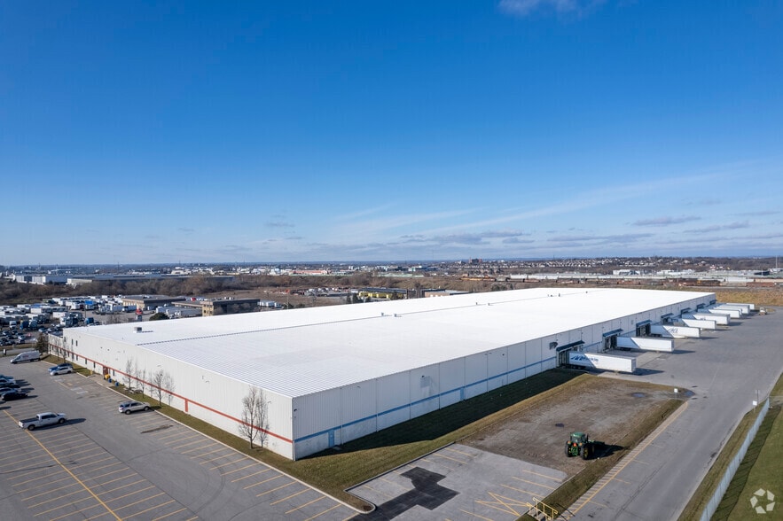 999 Boundary Rd, Oshawa, ON for sale - Building Photo - Image 3 of 14