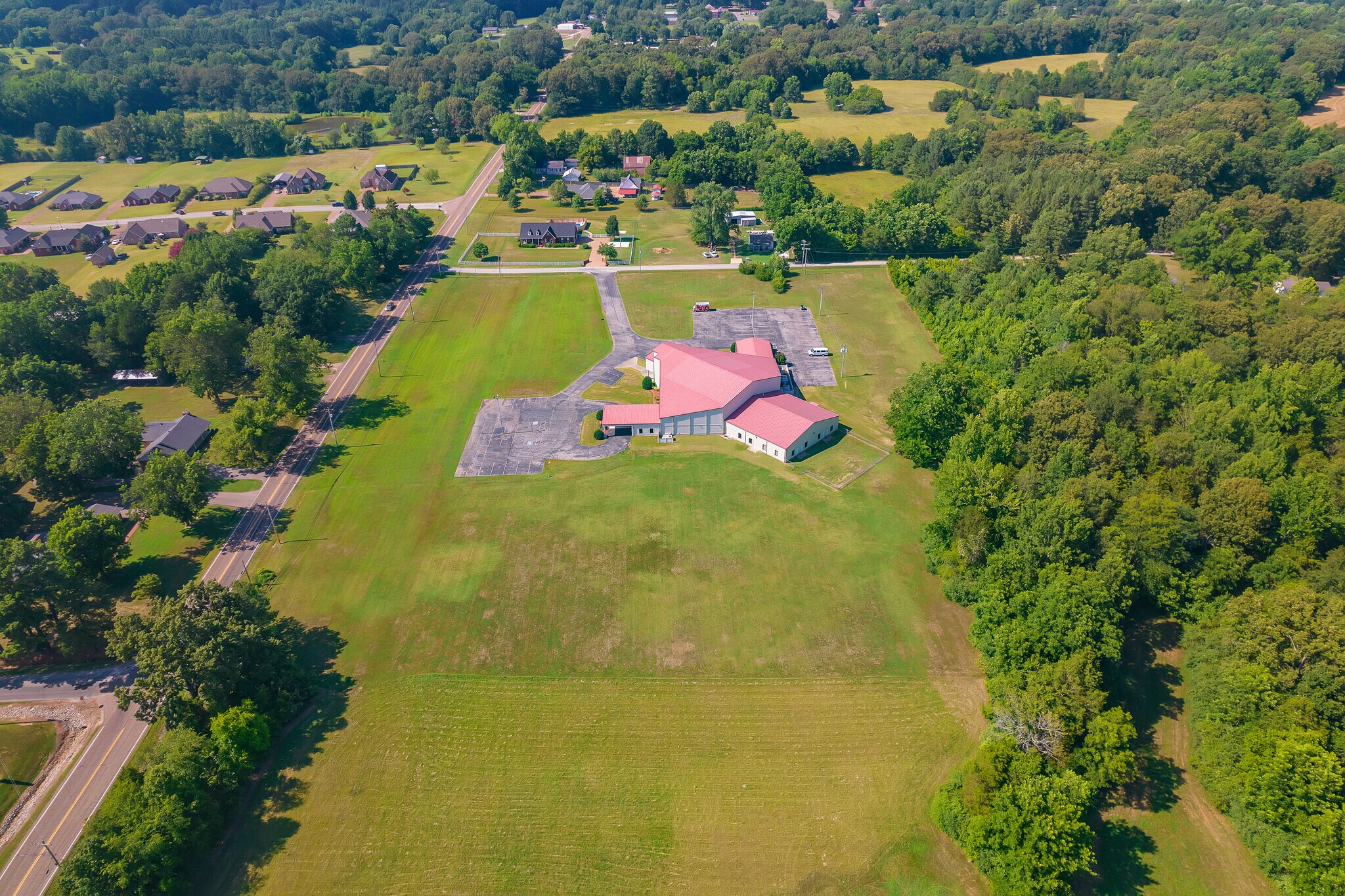 780 Bolivar Hwy, Jackson, TN 38301 Rare Church for Sale