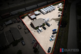 More details for 423 Gautney St, Garland, TX - Industrial for Sale
