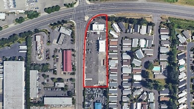 15530 SE 135th Ave, Clackamas, OR - AERIAL  map view