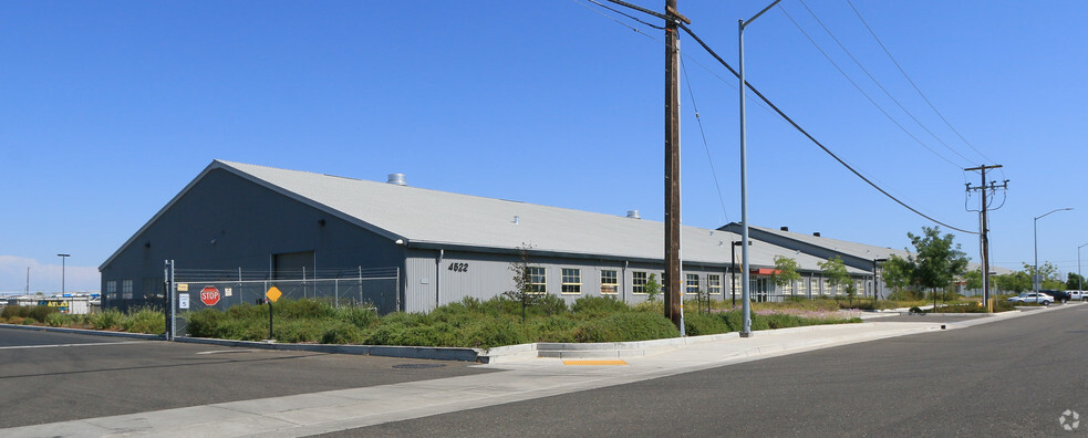 4522 Parker Ave, Mcclellan, CA for lease - Building Photo - Image 3 of 8