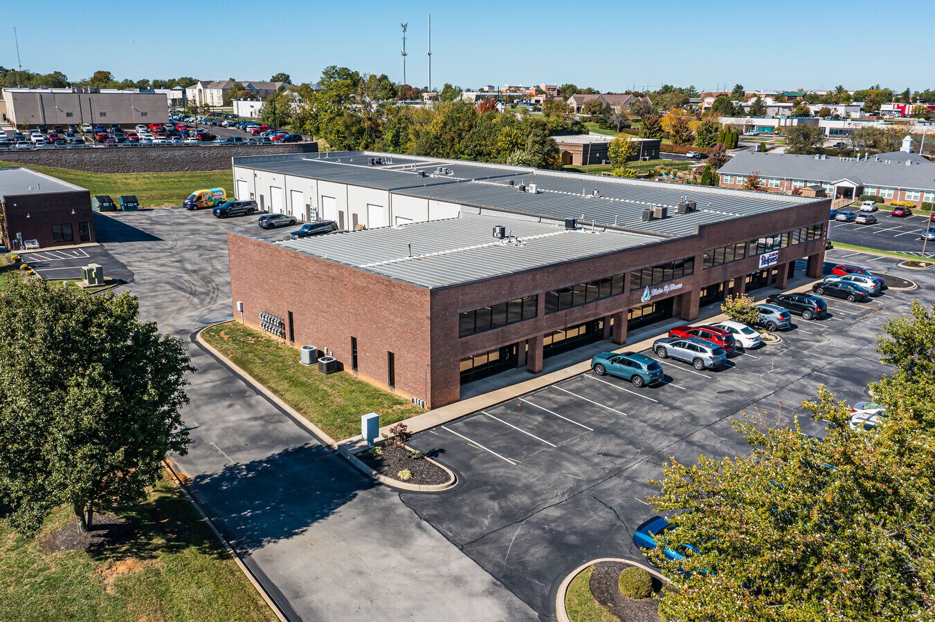 1902 Campus Pl, Jeffersontown, KY 40299 - Unit 13 -  - Interior Photo - Image 1 of 2