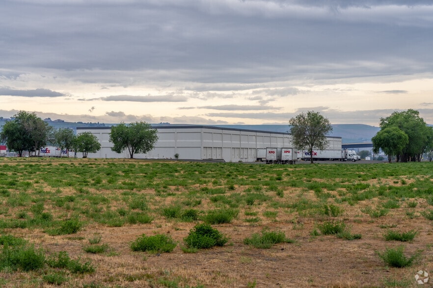 1370 Port Dr, Clarkston, WA for sale - Building Photo - Image 2 of 4