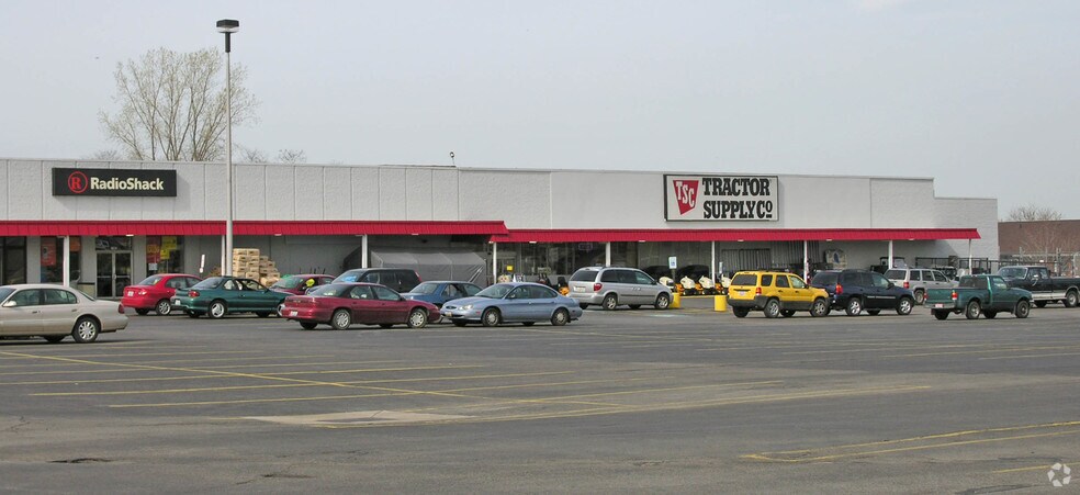 2350-2366 E State St, Salem, OH for sale - Building Photo - Image 1 of 1