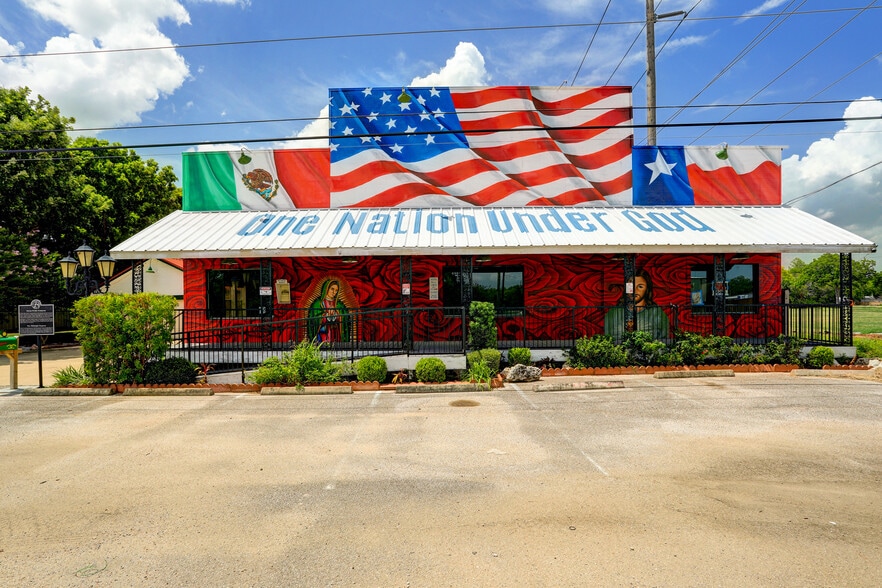 319 E Main St, La Porte, TX for sale - Building Photo - Image 1 of 1