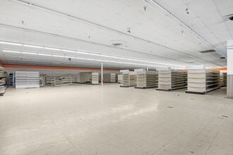 501 E Oglethorpe Hwy, Hinesville, GA for lease Interior Photo- Image 1 of 10