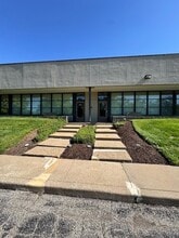 10401 Baur Blvd, Olivette, MO for lease Building Photo- Image 1 of 14