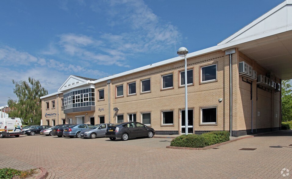 Colthrop Way, Thatcham, BKS RG19 4LW