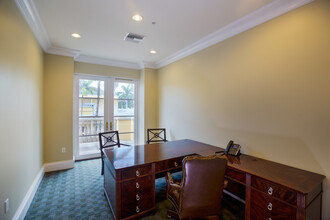 780 5th Ave S, Naples, FL for lease Interior Photo- Image 1 of 1