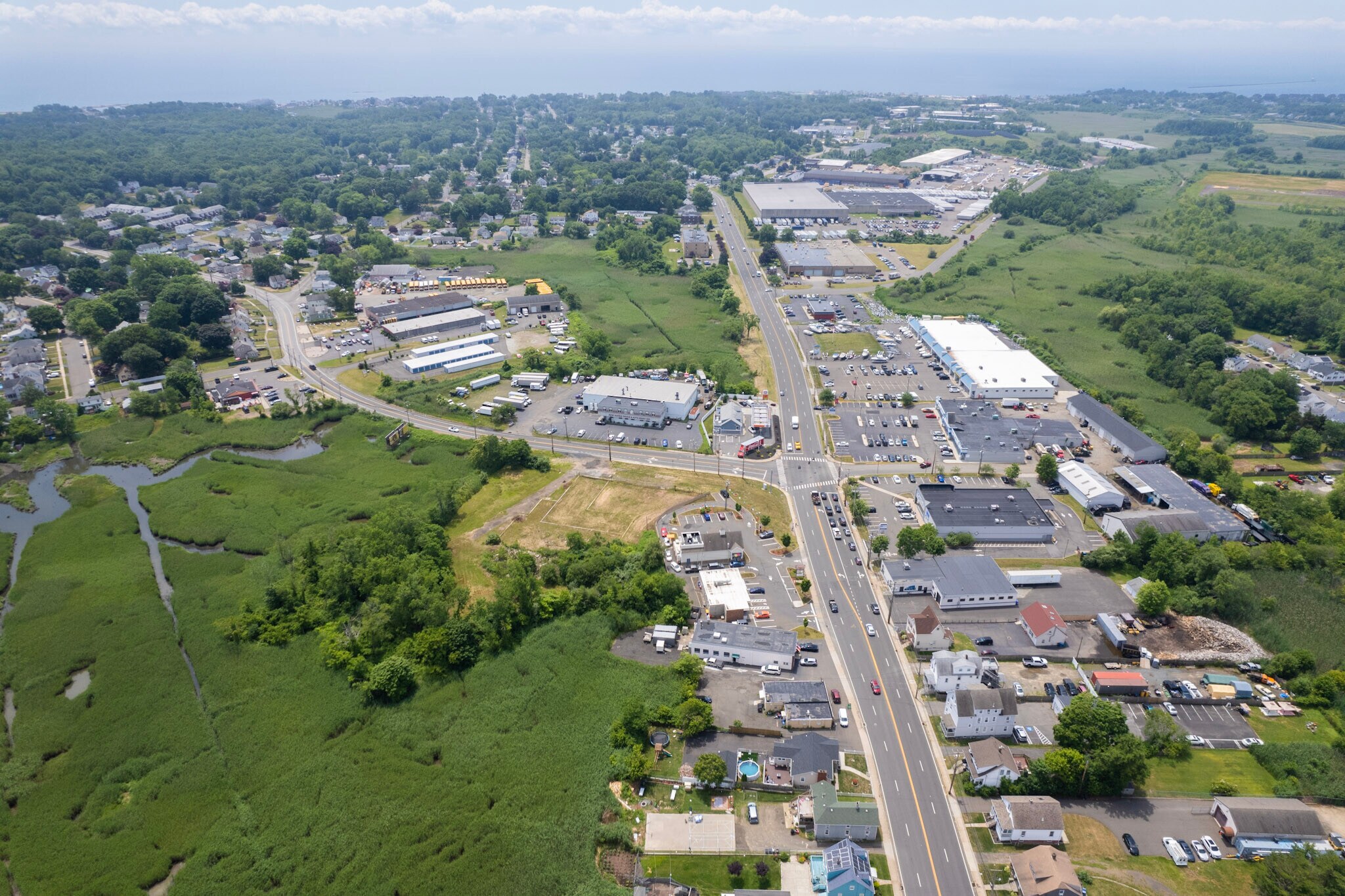 495 Short Beach Rd, East Haven, CT 06512 495 Short Beach Rd