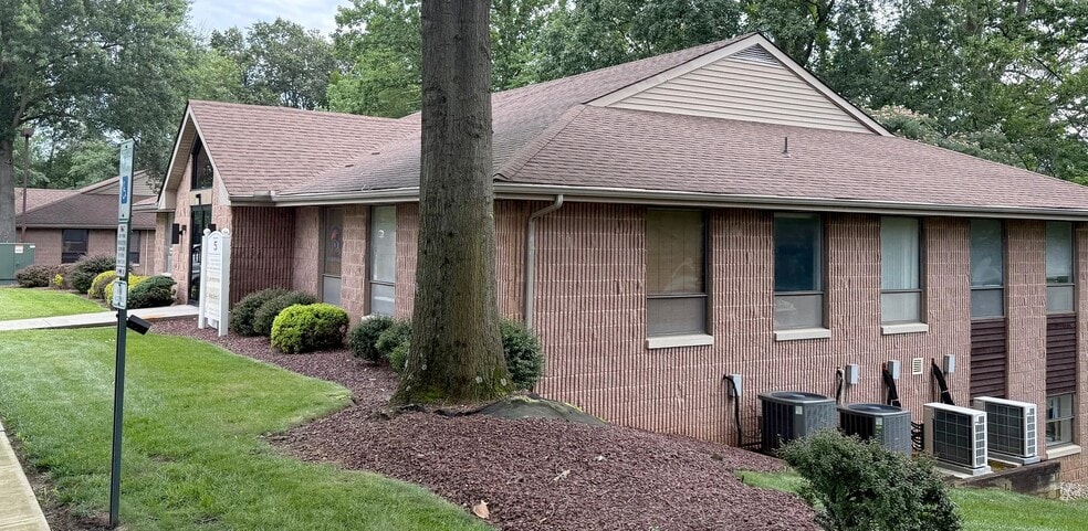 4255 US Highway 9, Freehold, NJ for sale - Building Photo - Image 1 of 5