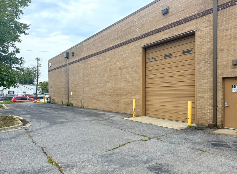 5010 Creston St, Hyattsville, MD for lease - Building Photo - Image 3 of 10