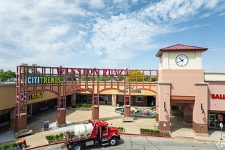 More details for 950 Winston Plz, Melrose Park, IL - Retail for Lease