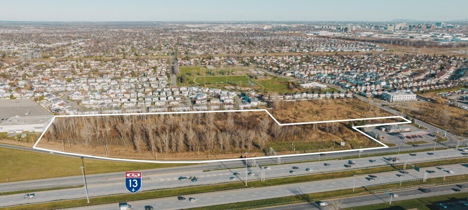Autoroute 13, Laval, QC for sale - Primary Photo - Image 1 of 1