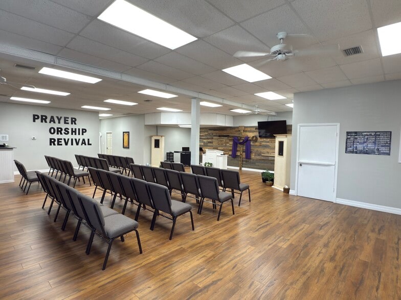 3762 Tamiami Trl, Port Charlotte, FL for sale - Building Photo - Image 3 of 21