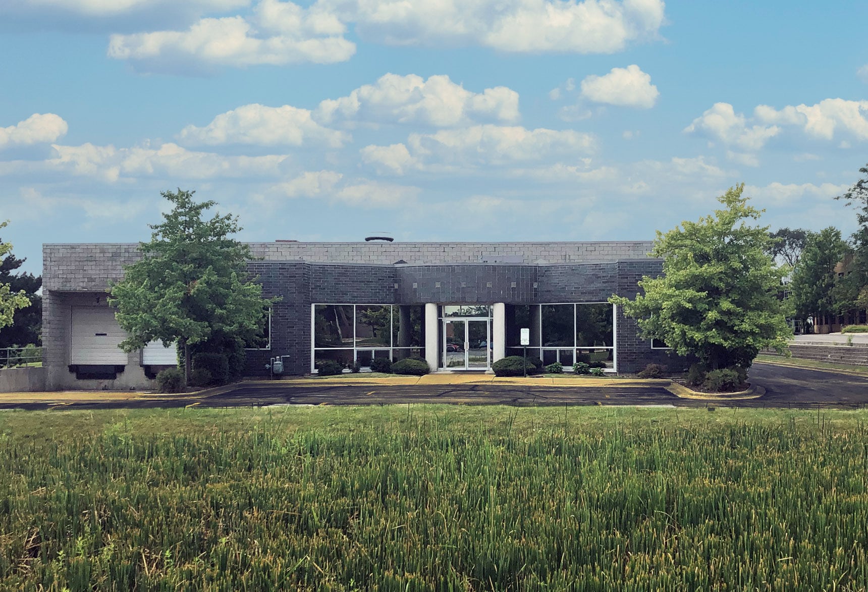 1220 W Thorndale Ave, Itasca, IL for sale Primary Photo- Image 1 of 1