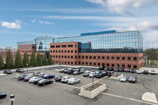 RXR Office Center - Convenience Store