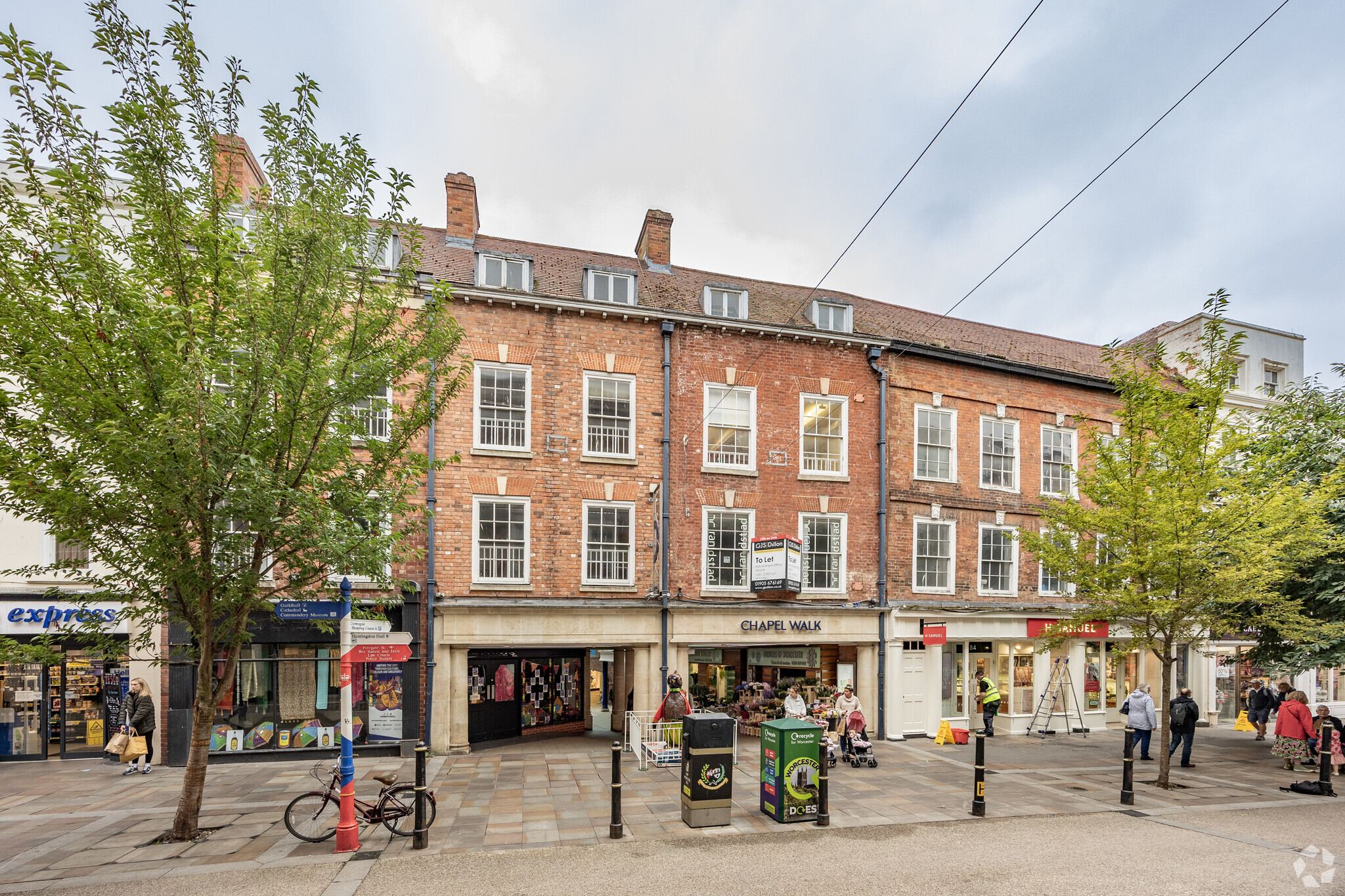 Chapel Walk, Worcester for lease Primary Photo- Image 1 of 9