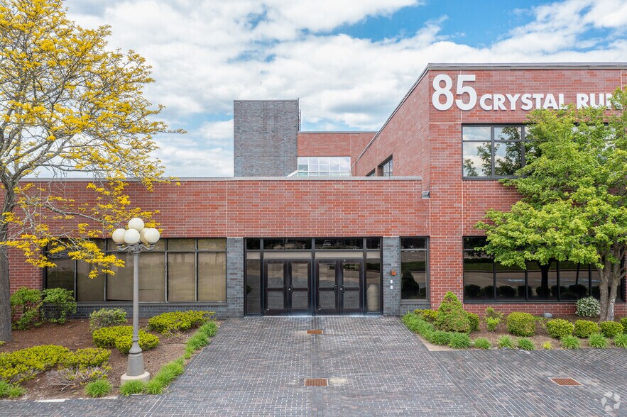 85 Crystal Run Rd, Middletown, NY for lease - Building Photo - Image 3 of 27