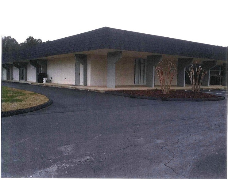 4957 Swinyar Dr, Ooltewah, TN 37363