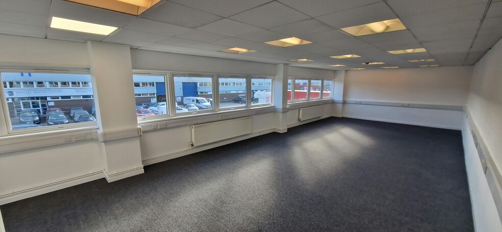 Brunel Rd, Totton for lease - Building Photo - Image 3 of 15