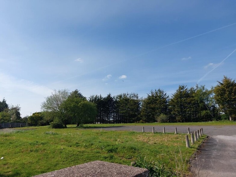 26 Mayfield Av, Widnes for sale - Building Photo - Image 3 of 8