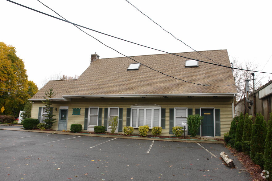 143 South St, Freehold, NJ for sale - Building Photo - Image 2 of 8