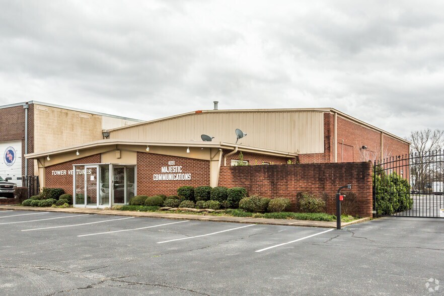 4091 Viscount Ave, Memphis, TN 38118