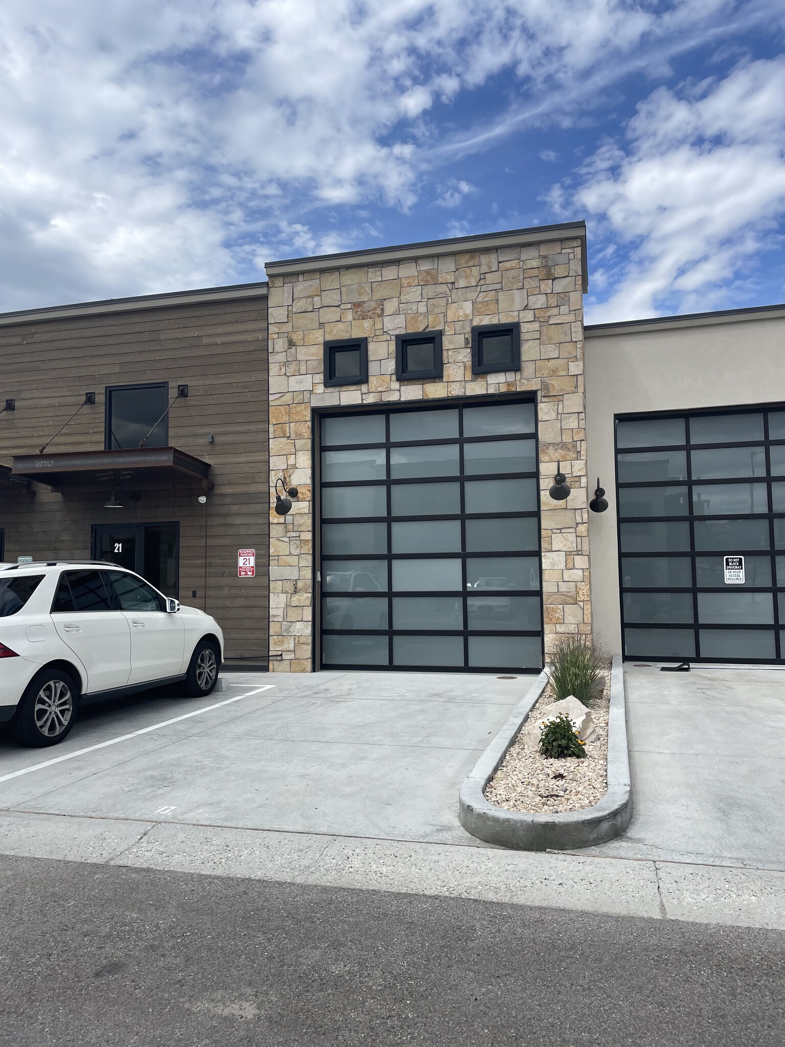 4554 North Forestdale Dr, Park City, UT for lease Building Photo- Image 1 of 4