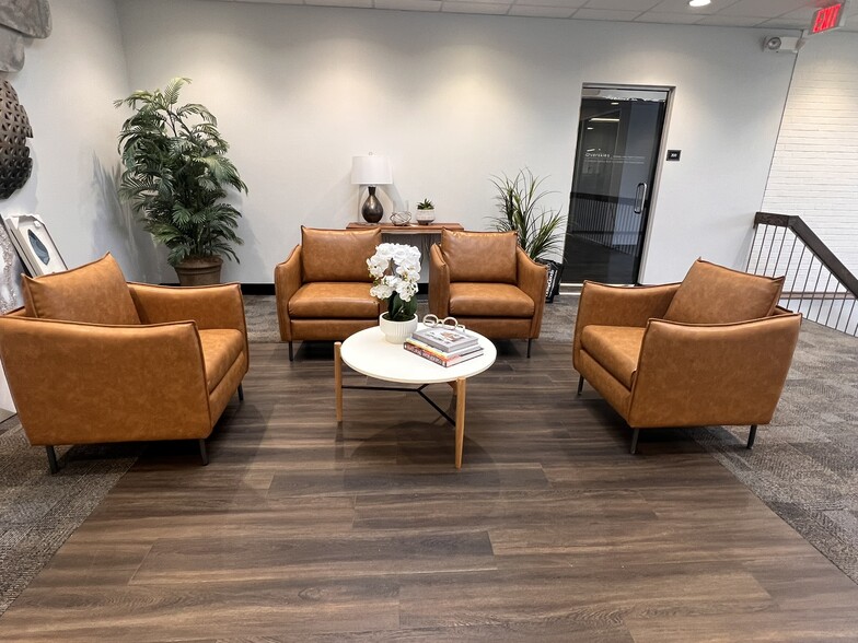 160 Summit Ave, Montvale, NJ for lease - Interior Photo - Image 2 of 5