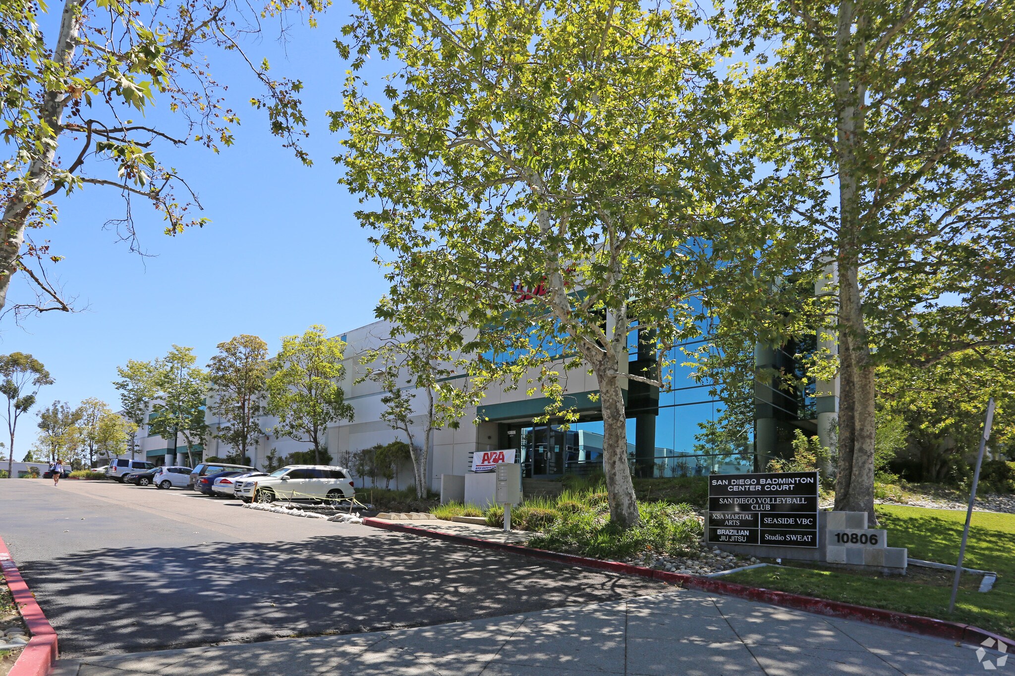 10806 Willow Ct, San Diego, CA for sale Primary Photo- Image 1 of 1