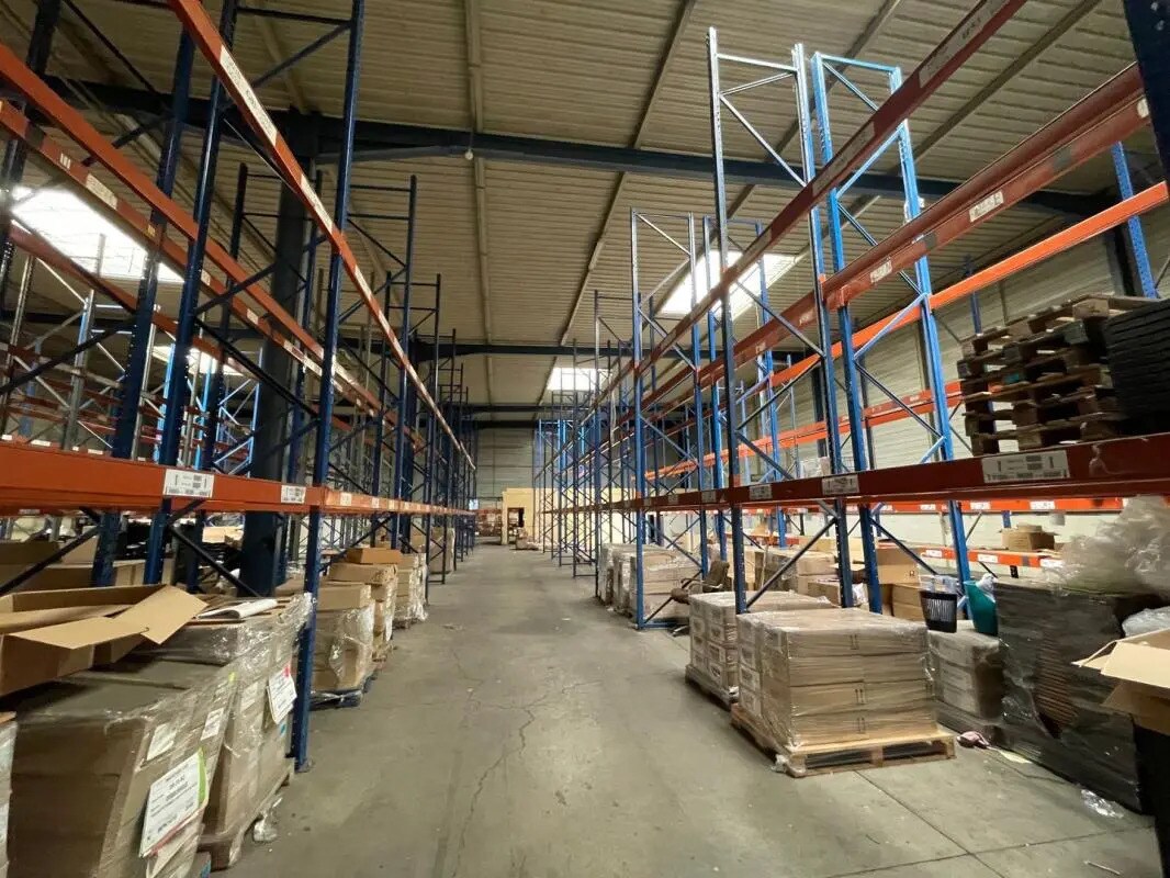 Industrial in Torcy for lease Interior Photo- Image 1 of 9