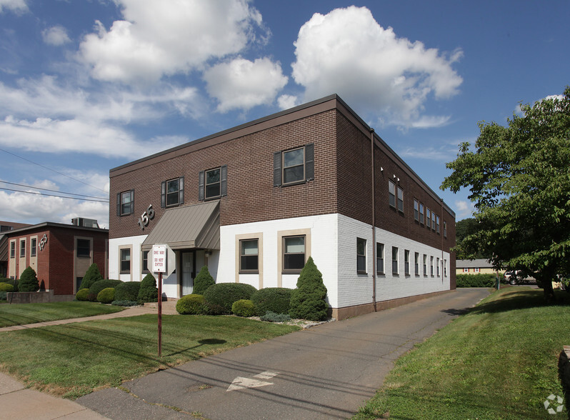 155 Main St, Manchester, CT for lease - Primary Photo - Image 1 of 10