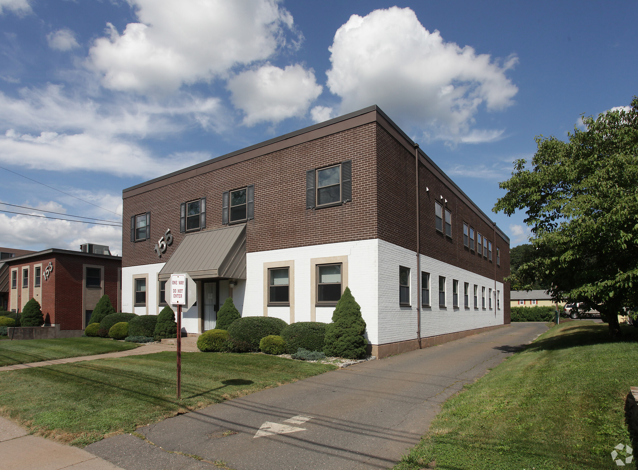 155 Main St, Manchester, CT for lease Primary Photo- Image 1 of 11