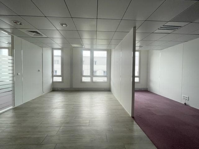 50 Quai Paul Sédallian, Lyon for lease - Building Photo - Image 2 of 13