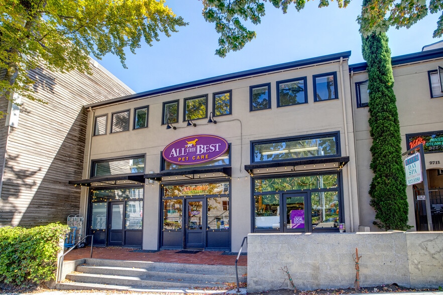 2711 E Madison St, Seattle, WA for sale - Building Photo - Image 2 of 14