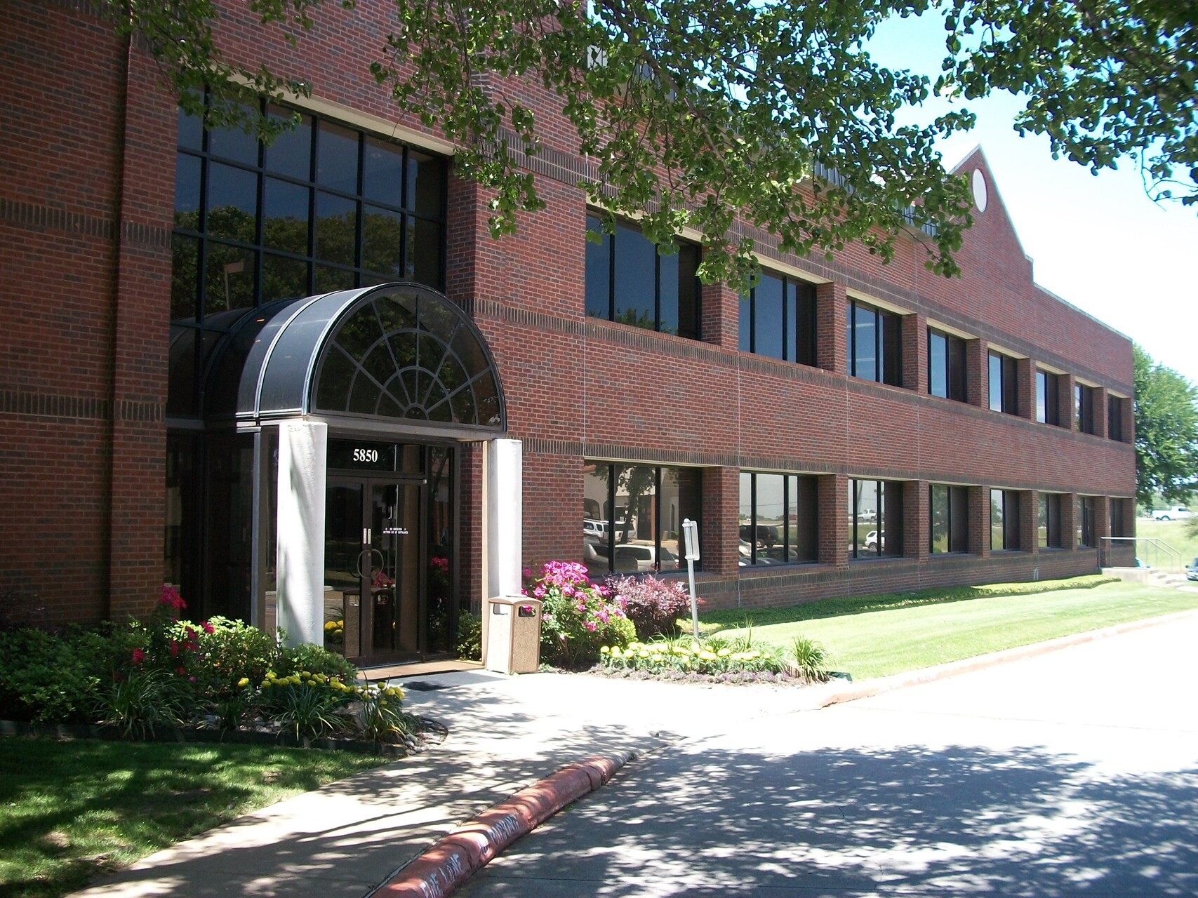 5840 W Interstate 20, Arlington, TX for sale Building Photo- Image 1 of 1