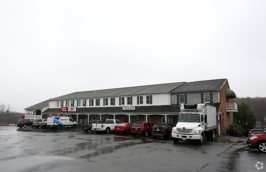 87-89 Main St, Rutland, MA for lease - Primary Photo - Image 1 of 5