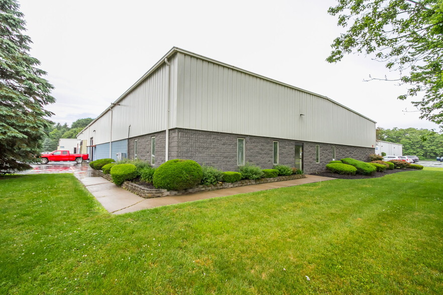 2081 Division St, Palmyra, NY for lease - Building Photo - Image 3 of 15